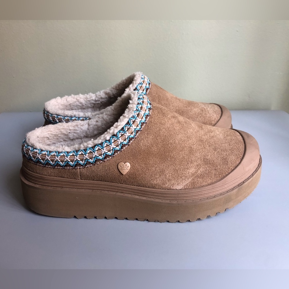 Skechers Brown Bobs Dakota Slippers Womens Size: US 6.5